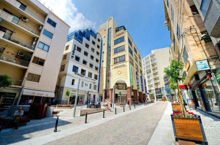 Luxury Apartment With Valletta And Harbour Views Sliema Exterior foto
